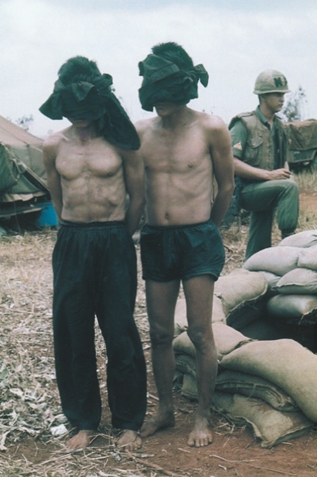 Vietnam  War  Photo --    Soldiers + Blind Folded VC Prisoners