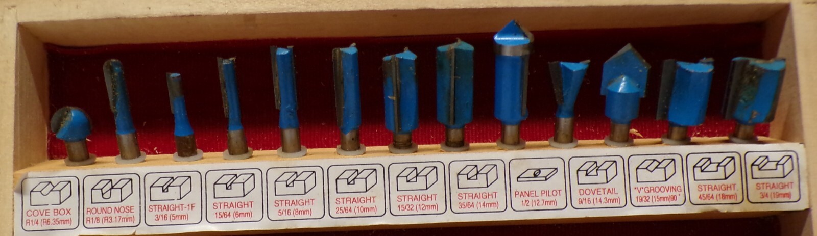 19 Piece Router Bit Set Unbranded Various Sizes With Wooden Box