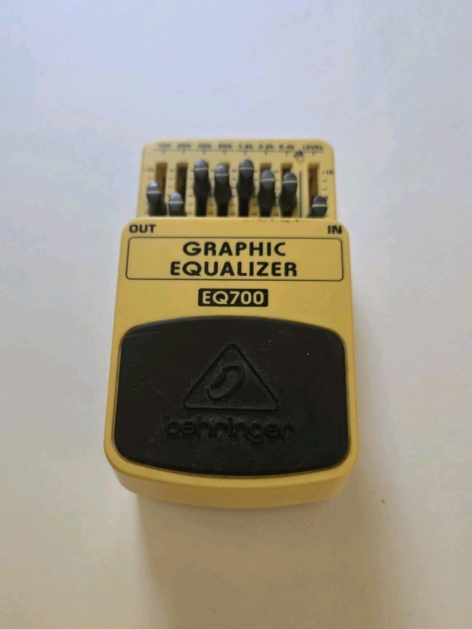 Berringer Eq700 Guitar Pedal