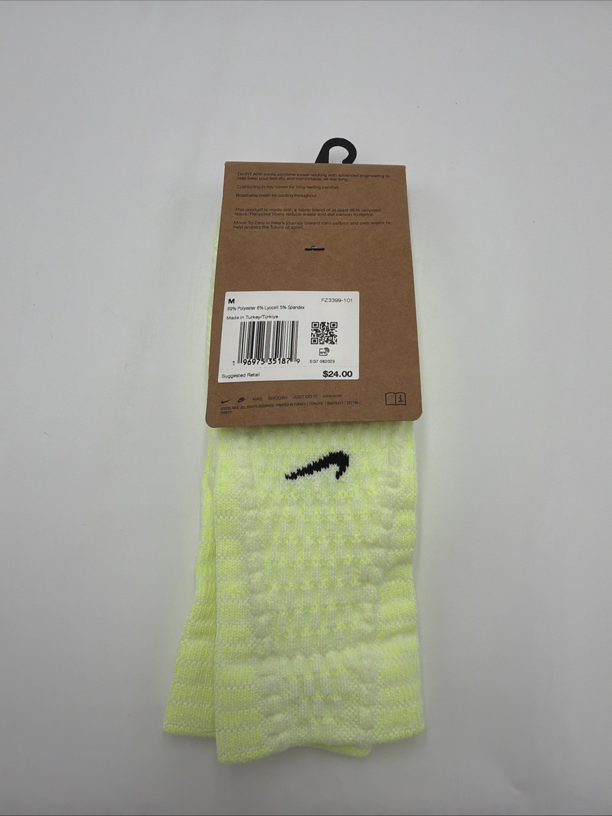 Nike Unicorn Crew Socks youth 5-7y, Women's 6-10, Mens 6-8 NWT MSRP$24