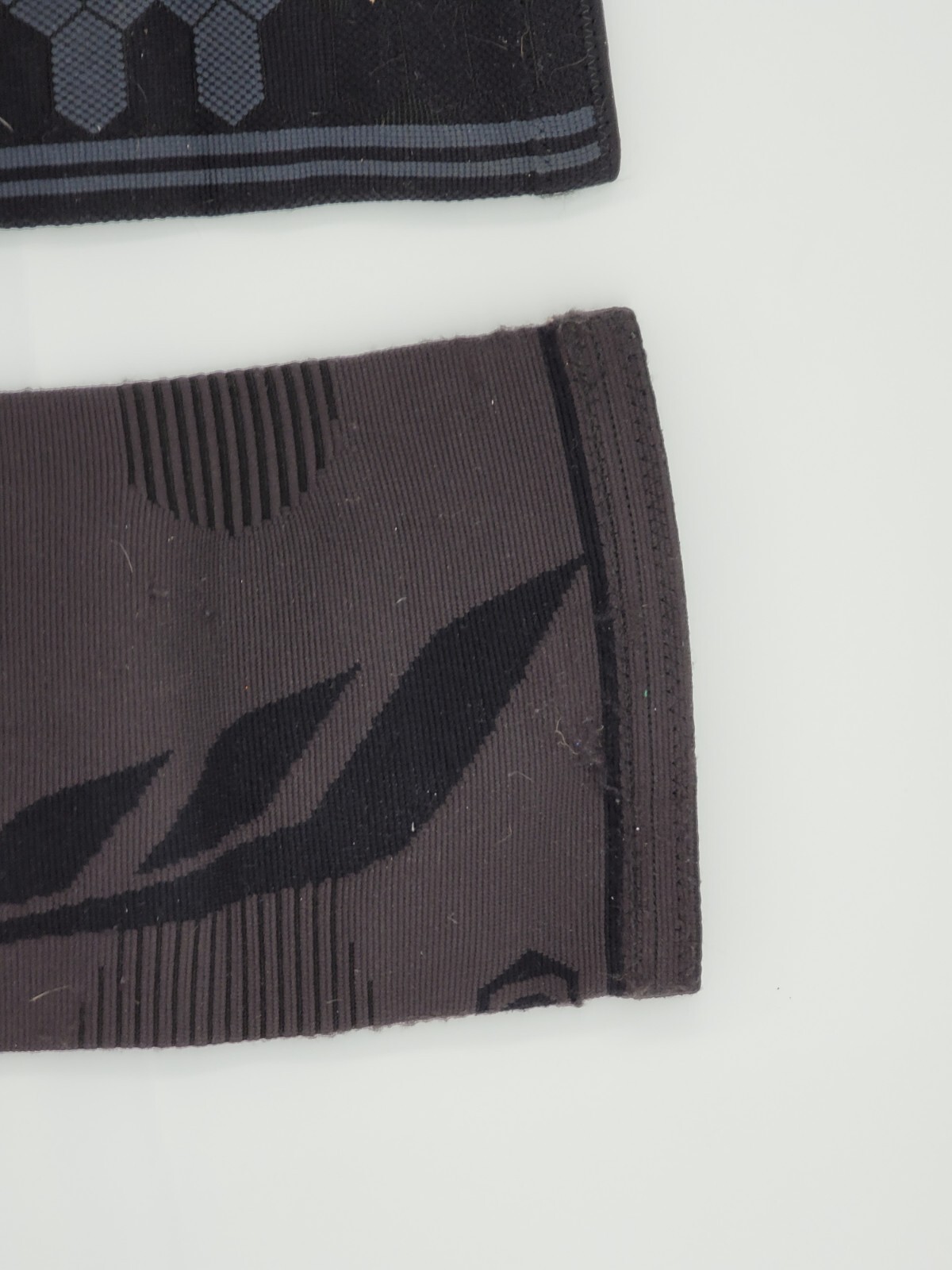 2 Athletic plus knee pads Supports Training