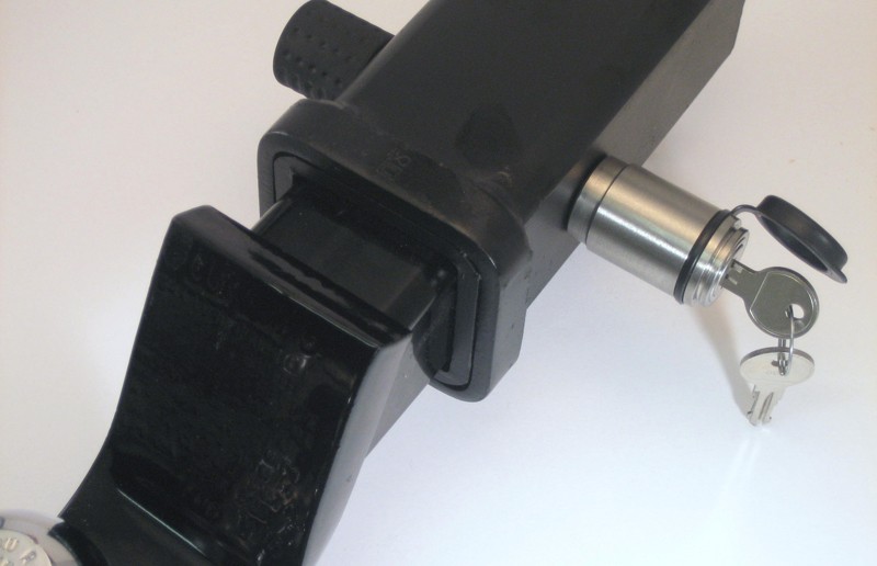 DeadBolt RH3-SS - Trailer Coupler Lock