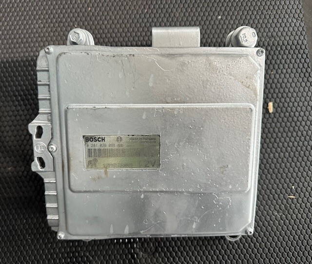 2006 Mack AMI Diesel Engine Control Module ECM ECU 12MS530AM