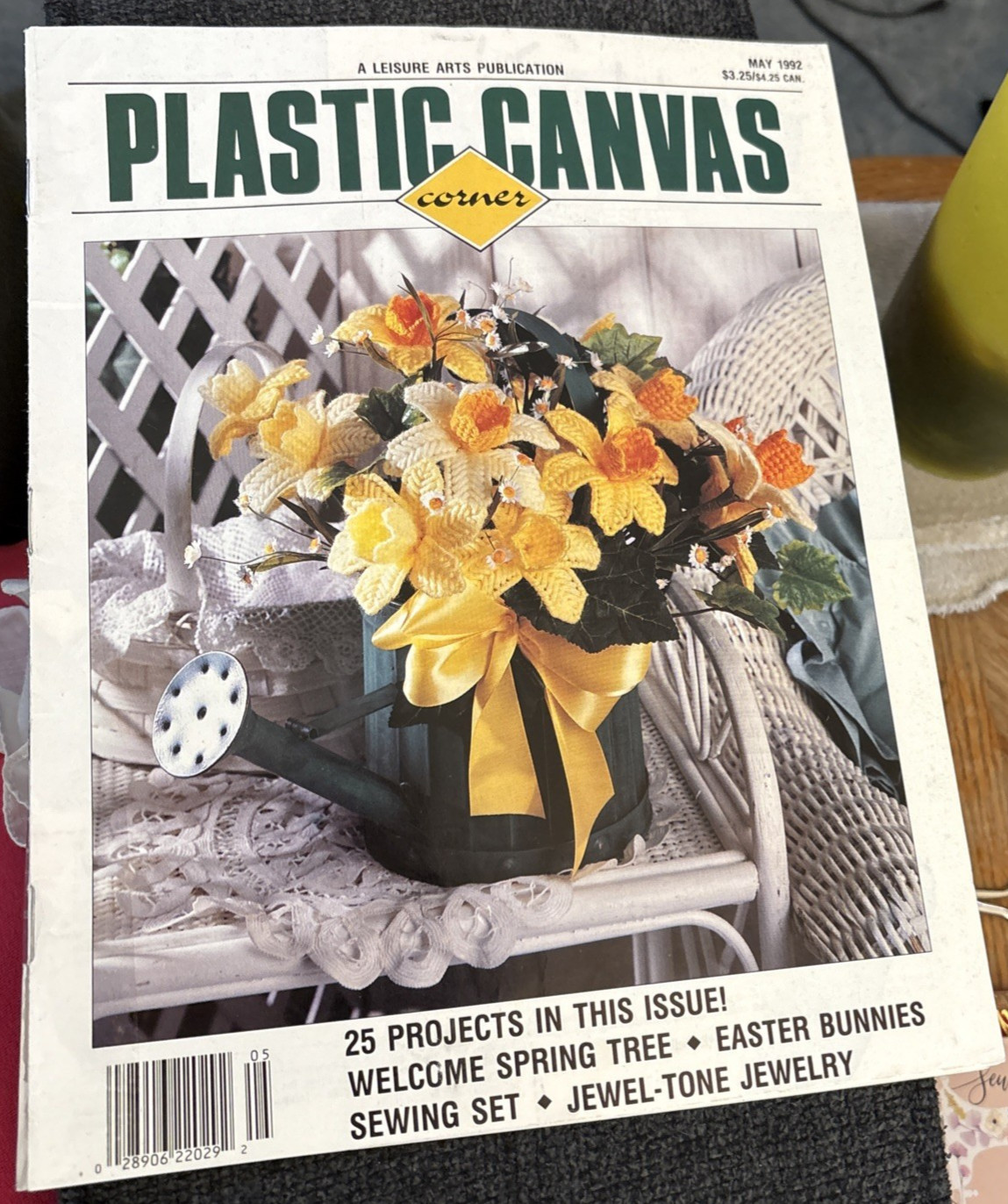 Vtg Rare Leisure Arts PLASTIC CANVAS CORNER Needlepoint Patterns May 1992