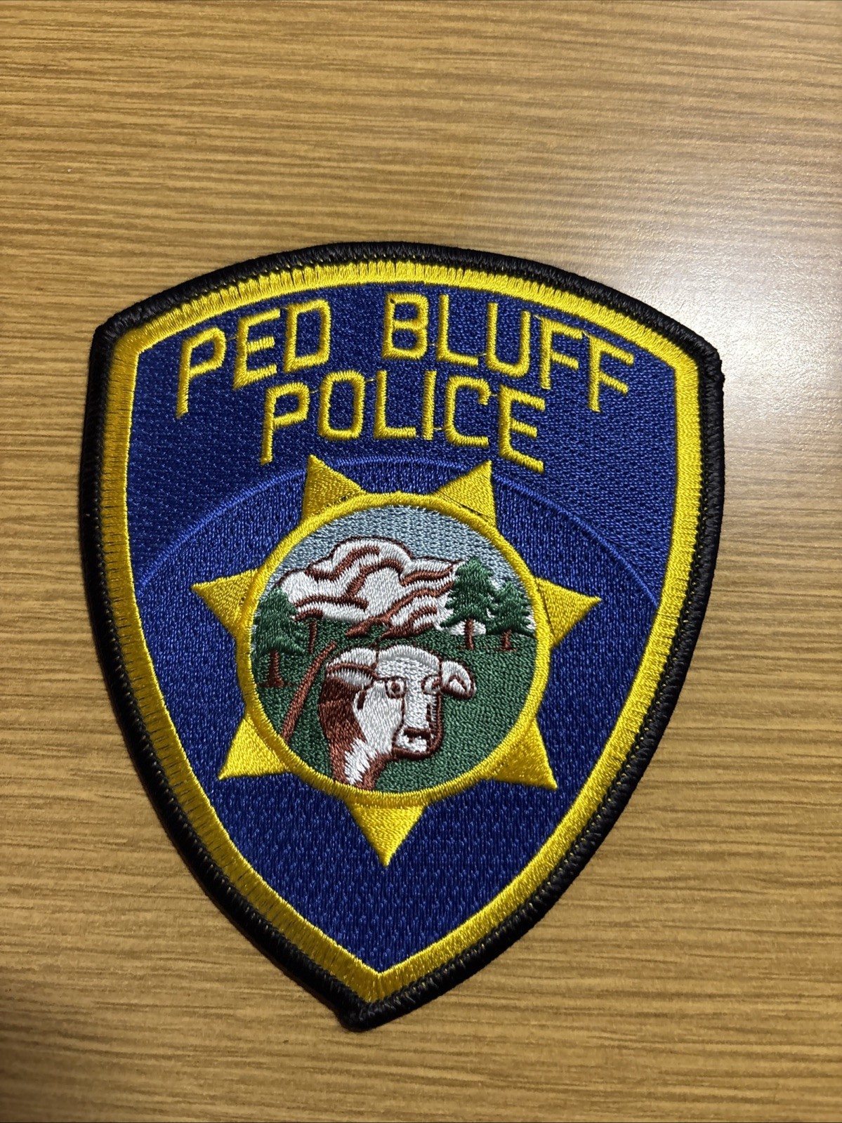 Red Bluff California Police Patch-Historical Memorabilia