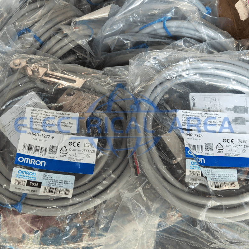 1PC Omron New D4C-1227-P Industrial Switch Fast delivery Three meter line