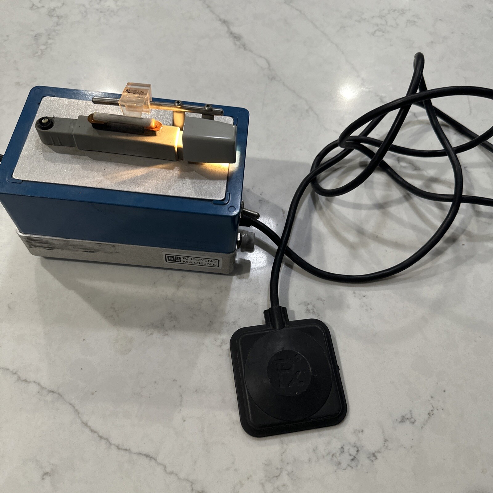 R Honing Machine