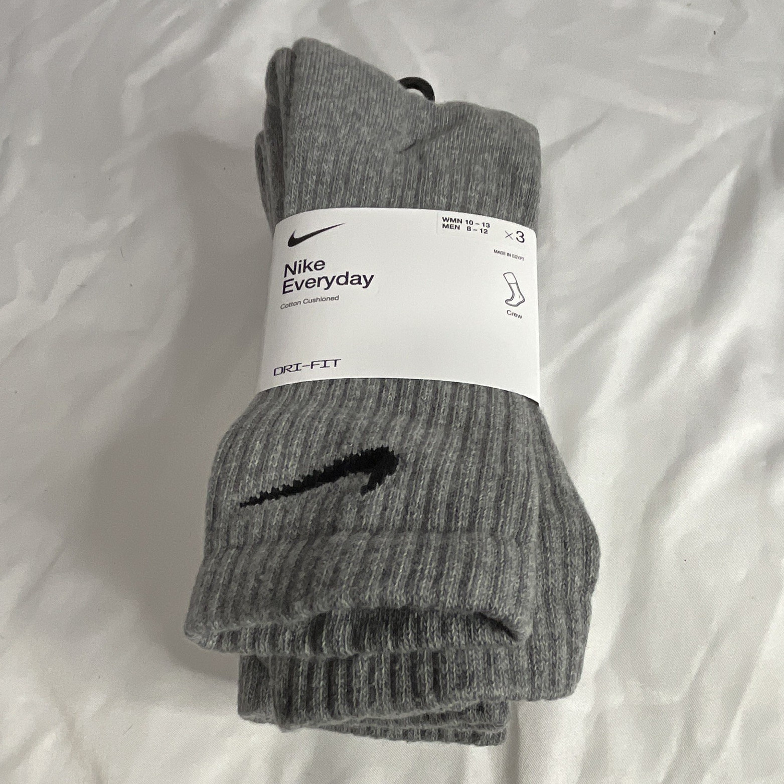 Nike Everyday Dri-FIT Cushioned Crew Socks Solid Gray Logo 3 Pairs Sz L