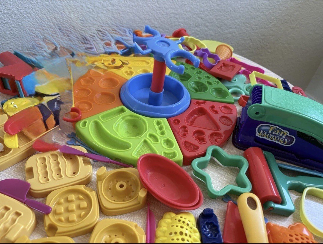 Fun Factory Modeling Clay Tools and Molds Set