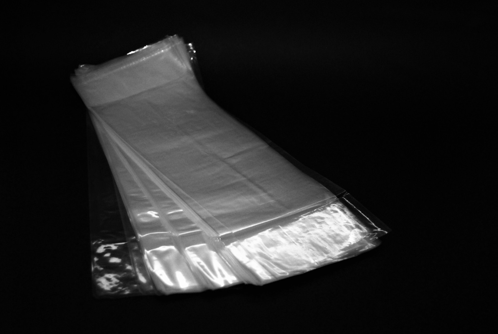 6 X15 SHIPPING BAGS. FISH, SHRIMP, PLANTS, SNAILS. LEAK PROOF, HEAVY, CLEAR BAGS