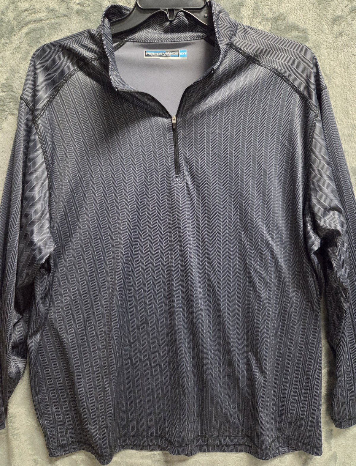 Roundtree & Yorke Performance 2XT Gray Chevron 1/4 Zip Long Sleeve Pullover