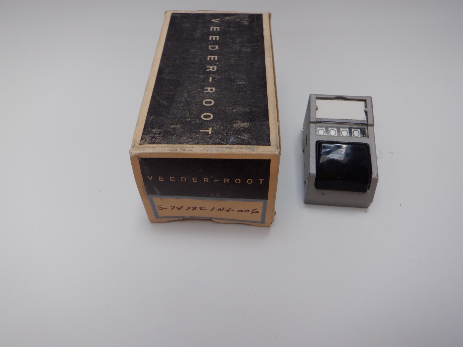 Veeder Root S-74785-IND-006 Counter new