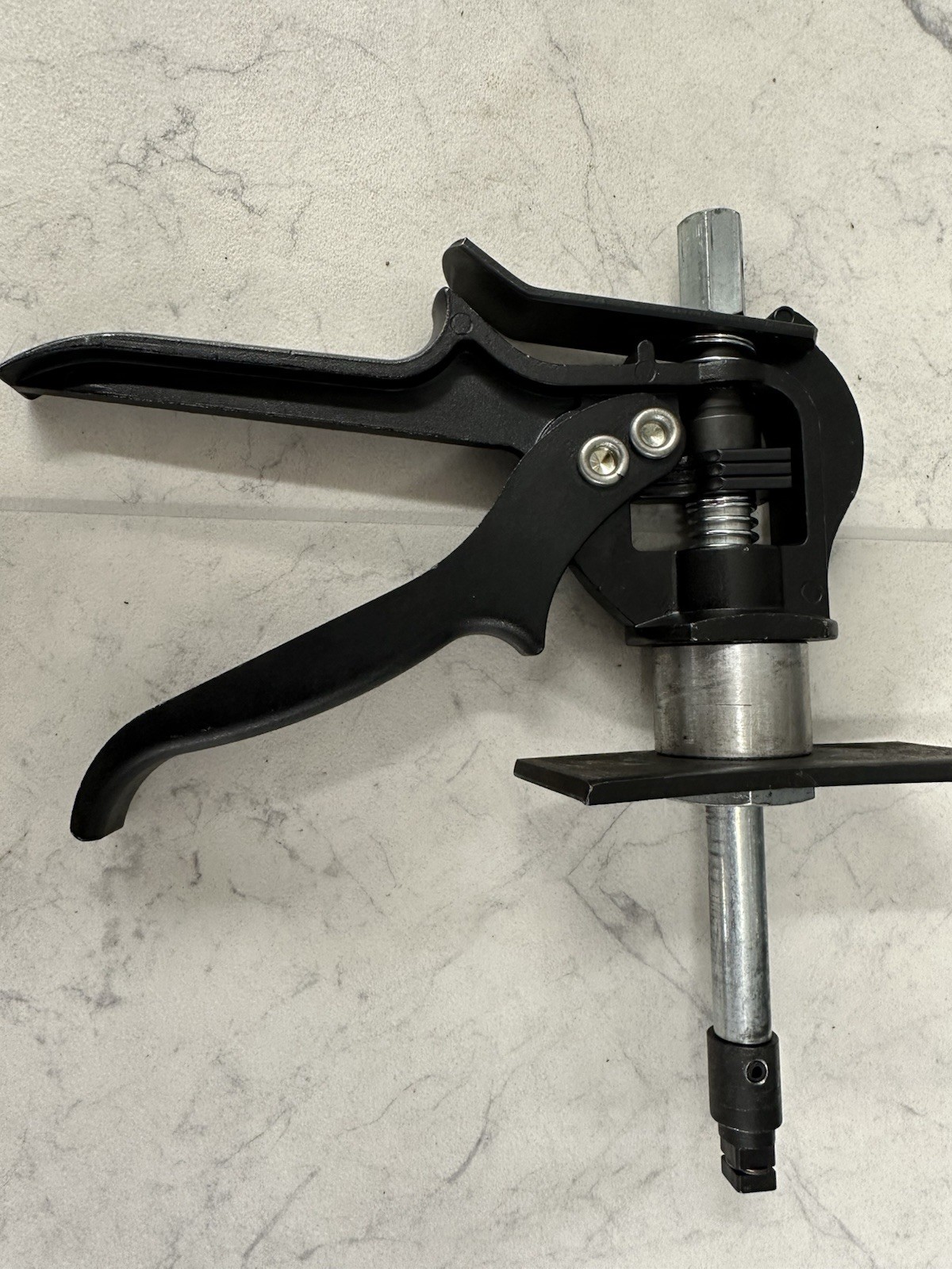 MAC TOOLS BRAKE CALIPER TOOL IN GREY CASE
