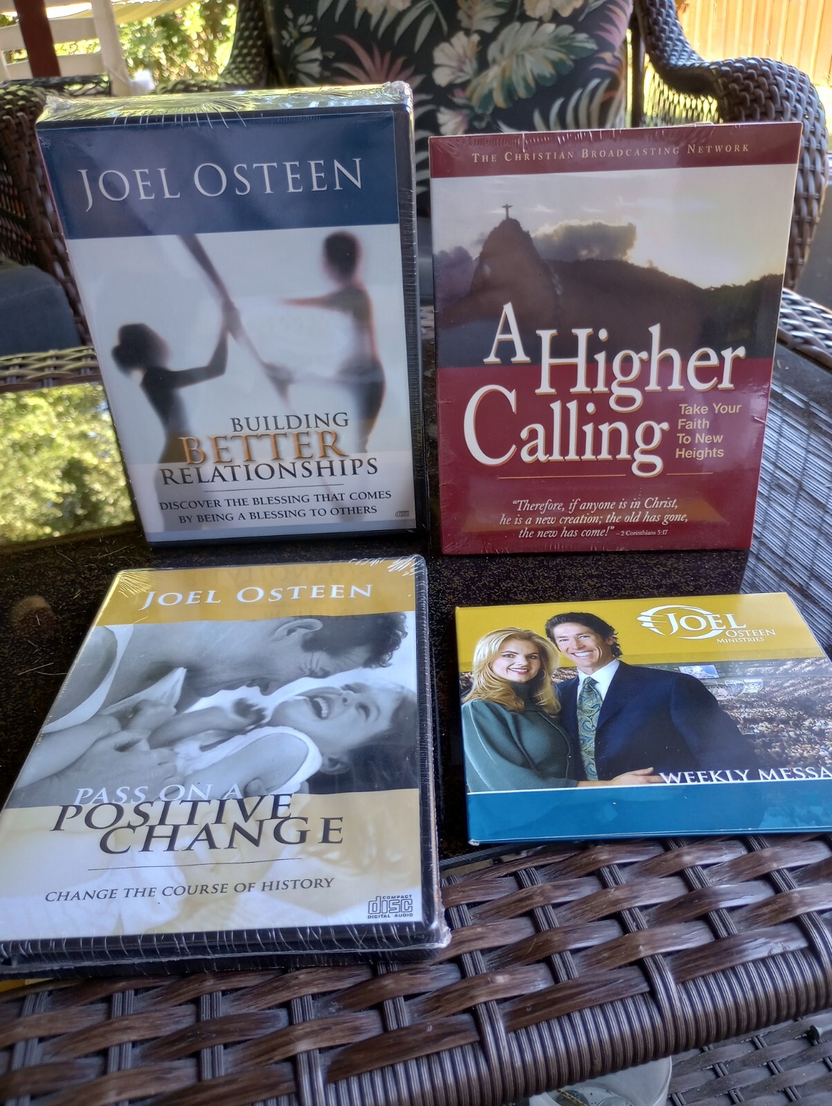 Joel Osteen Building Better Relationships / Pass On A Positive Change CD Lot CBN