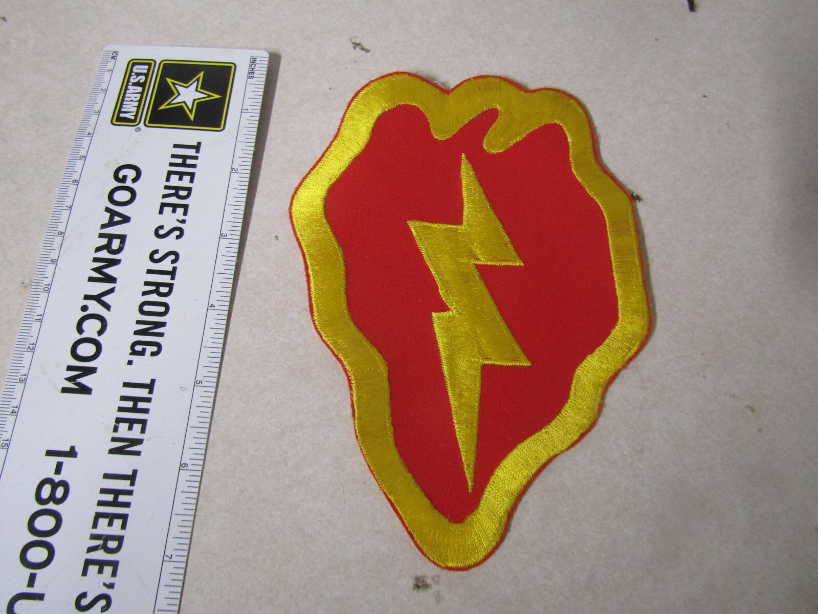 MILITARY PATCH OLDER SEW ON EXTRA LARGE 25TH INFANTRY DIVISION 7 INCHES
