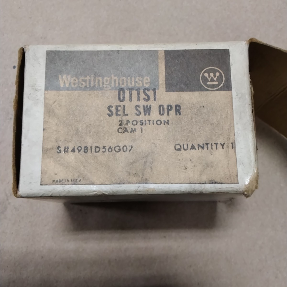 Westinghouse OT1S1 2-Position Selector Switch Black G26
