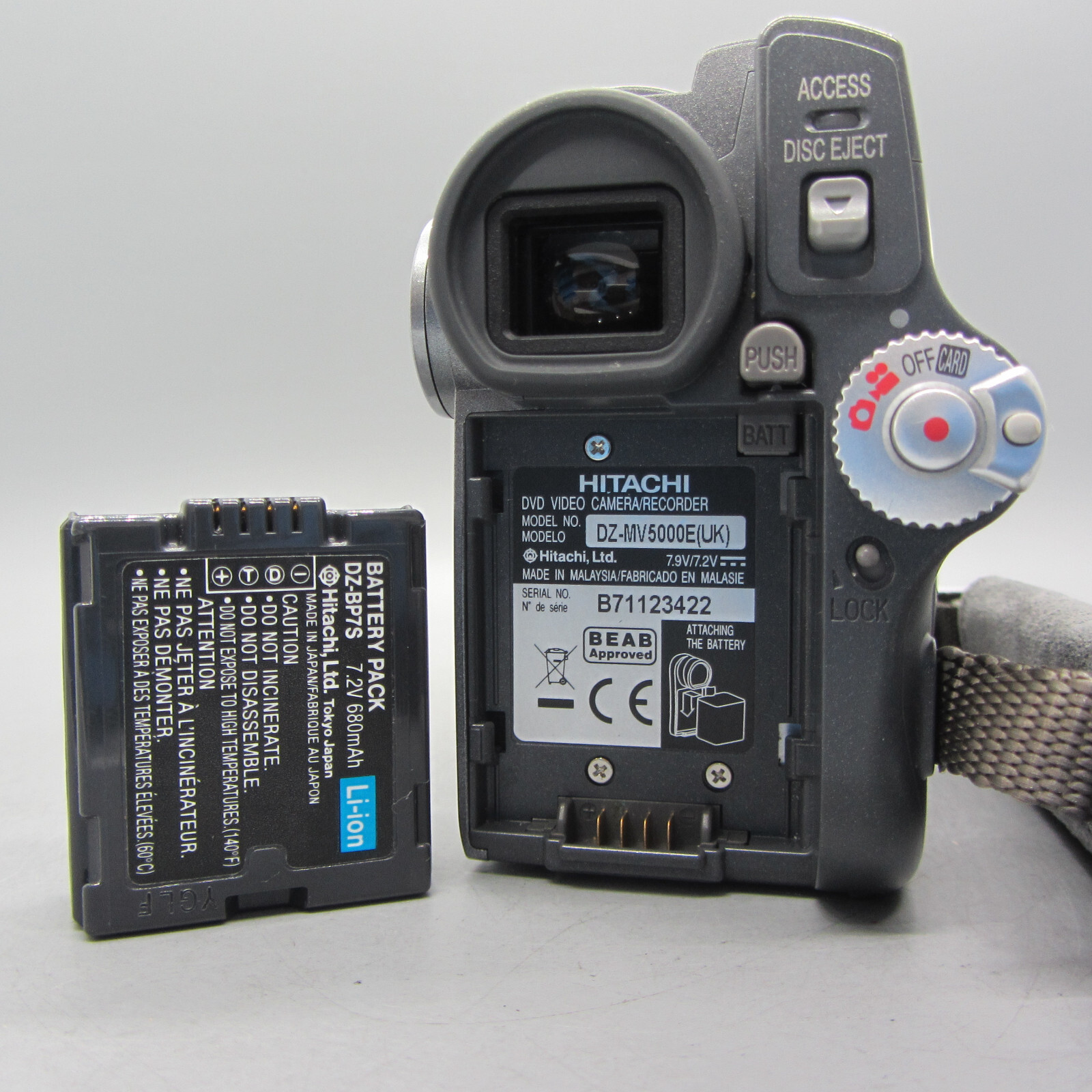 Hitachi DVDCAM DZ-MV5000E Handheld Mini DVD Camcorder Silver Tested