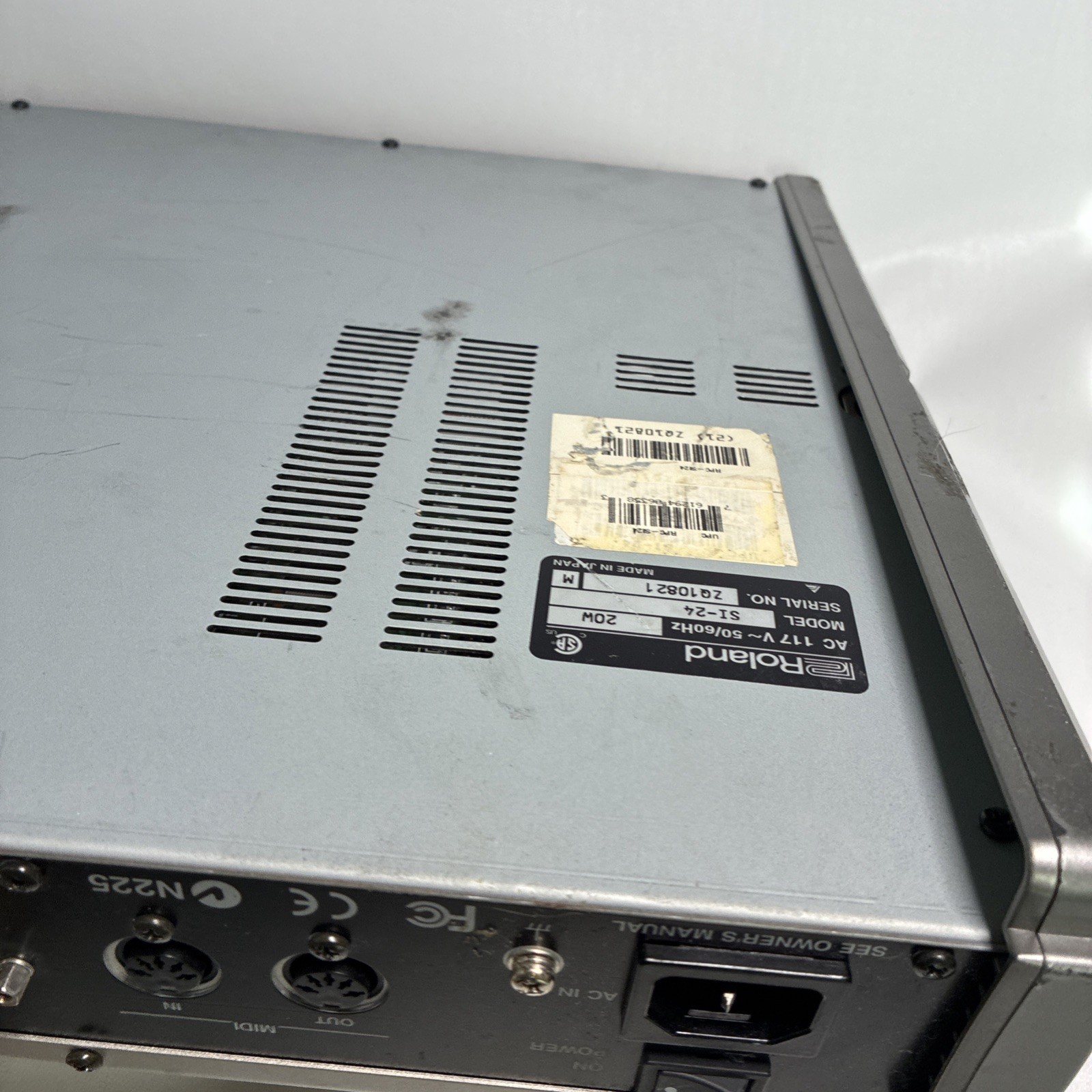 Roland SI-24 Studio Interface 56 kHz 24-bit No Power Cord