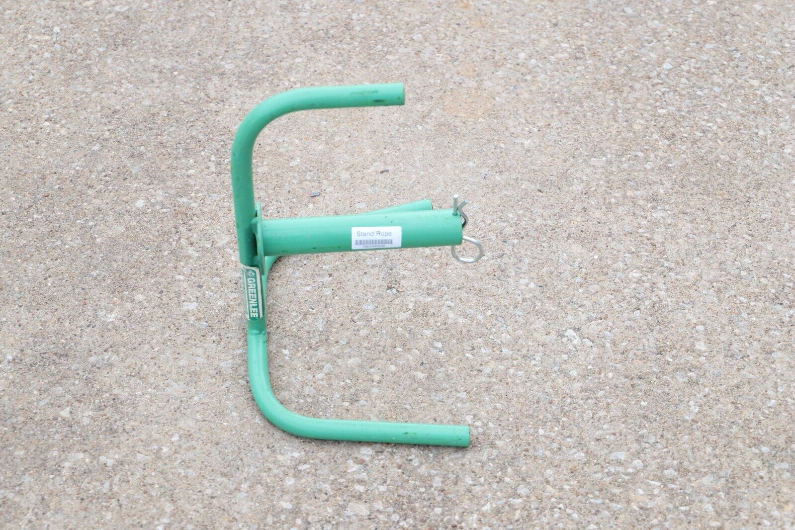 GREENLEE ROPE STAND