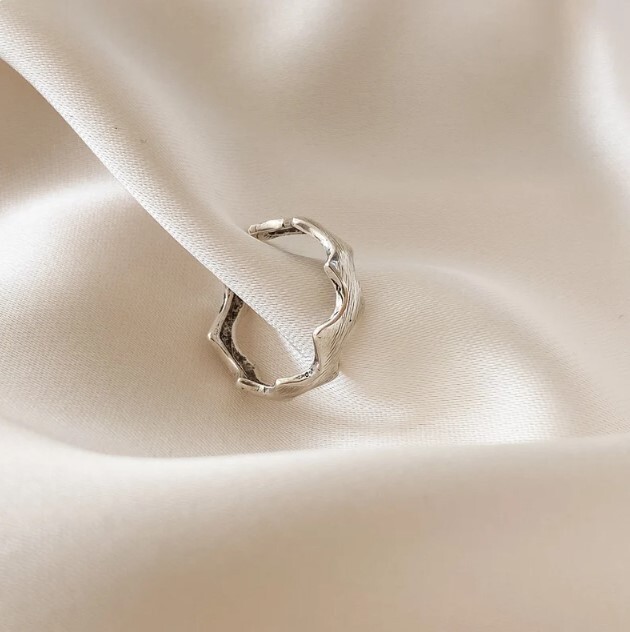 Solid Metal Gift For Women's Adjustable Wave Toe Ring White Gold Plated Silver