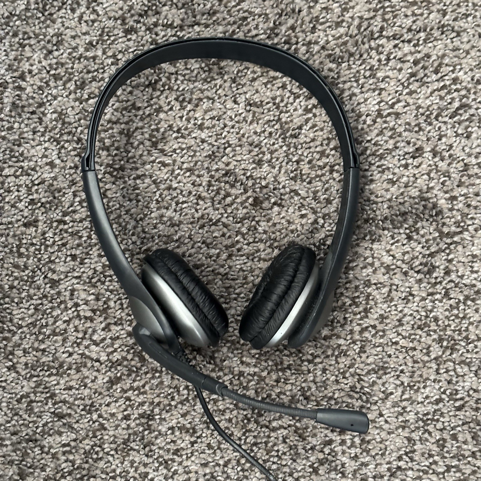 Cyber Acoustics Stereo Gaming Headset Wired Adjustable Over Ear Microphone