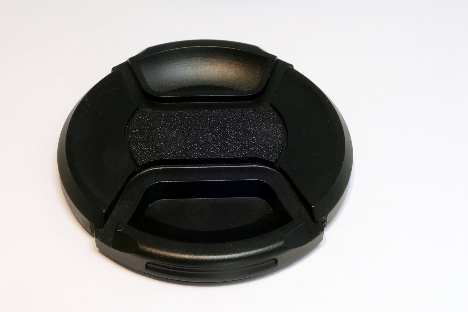 67mm snap on type Lens Front Cap black plastic