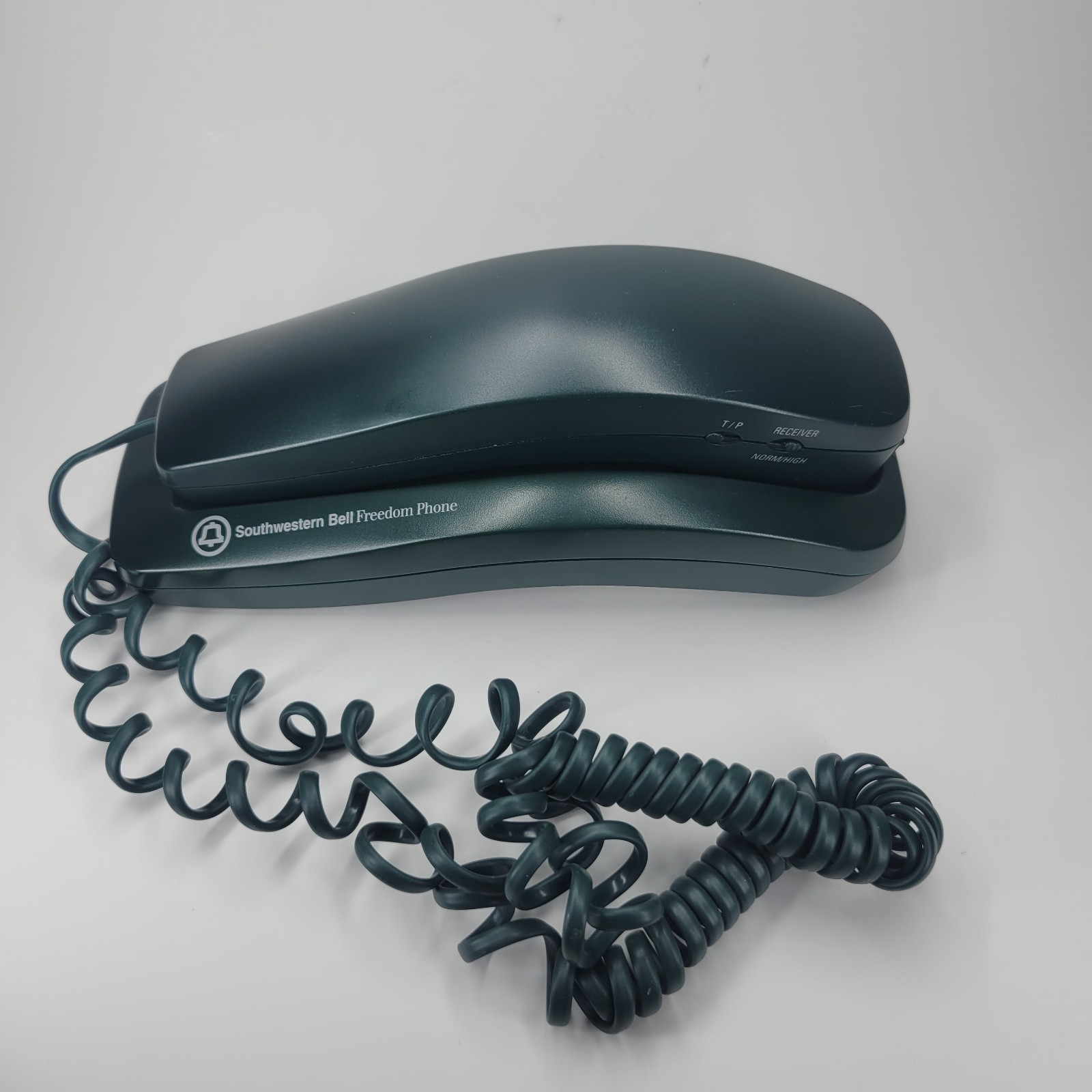 Vintage Southwestern Bell Freedom Phone FC2548 Green Corded Desk Landline HAC