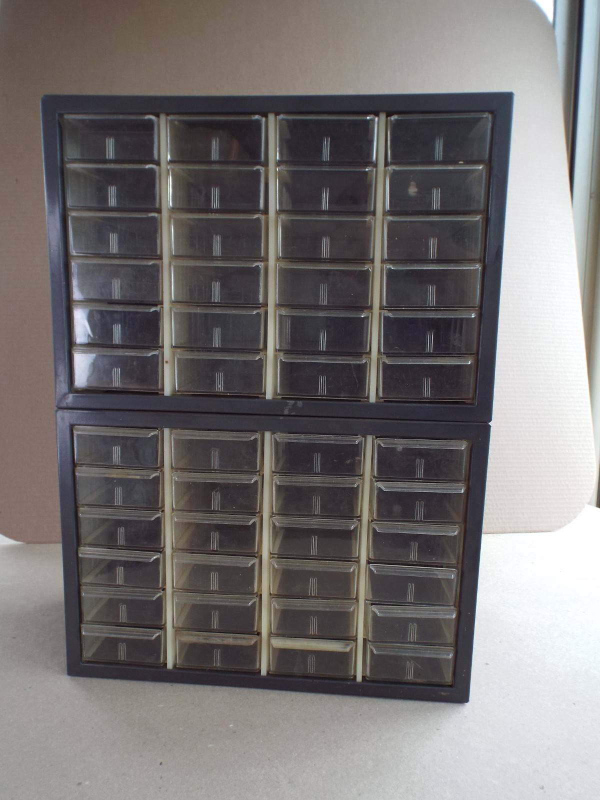 VTG Rare Lrg 48 Drawer Akro Mils Metal USA Part Storage Cabinet Organizer (Read)