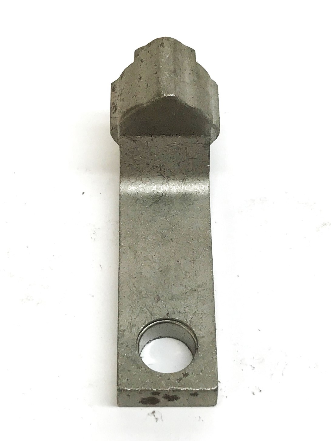 Euclid Automatic Adjuster Plug E-2528 [Lot of 8] NOS