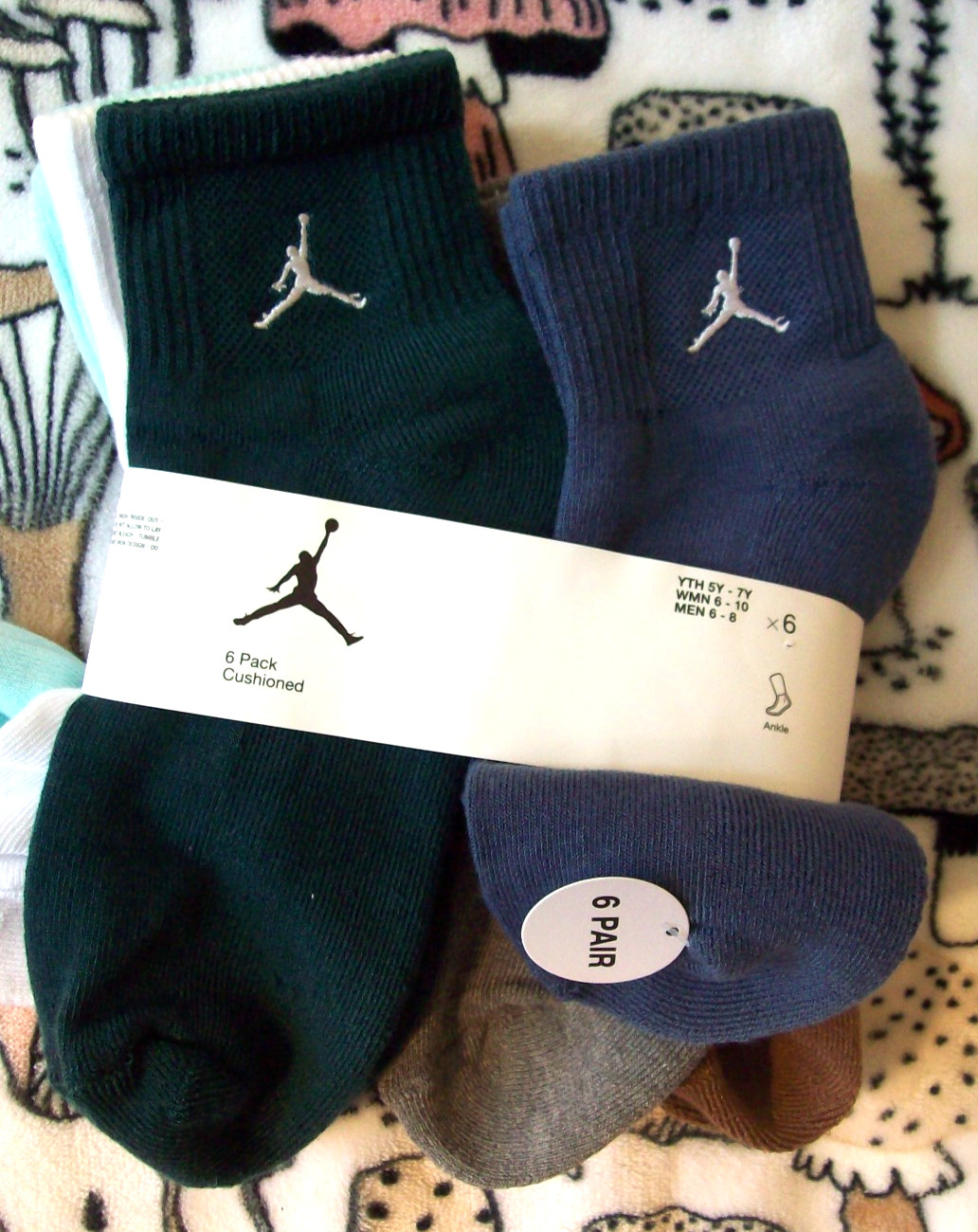 6 Pairs NIKE "JORDAN JUMPMAN" LIGHTWEIGHT DRI-FIT ANKLE SOCKS -MEDIUM 6-8/6-10