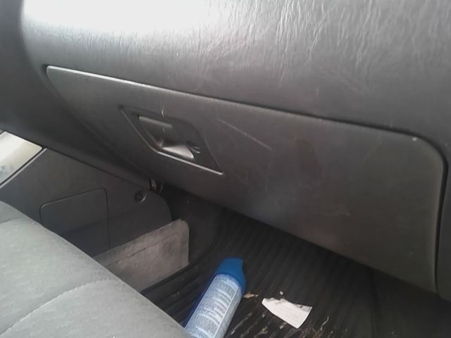 TRIBUTE   2006 Glove Box 19078