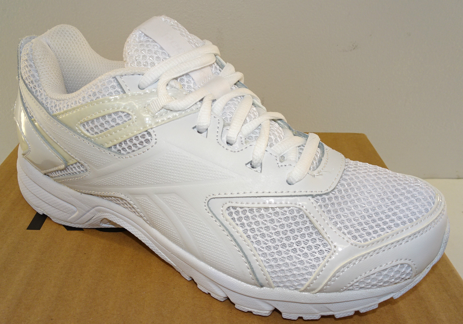 REEBOK Men's Quickchase SE Running XTrainers  Width M, 2E, 4E NWD $15