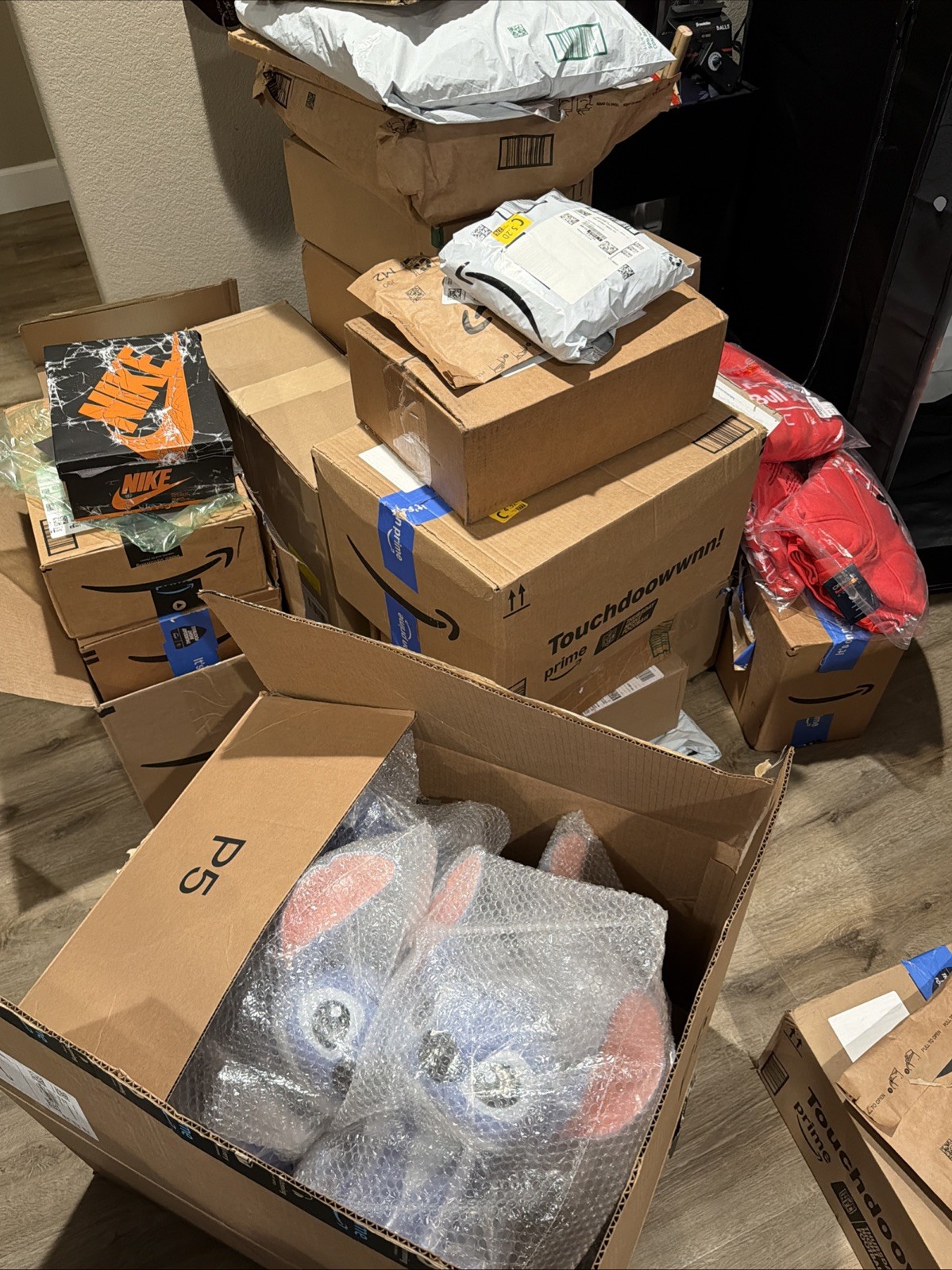 Amazon And Walmart Mystery Return Liquidation Box  - (5 Item Minimum)