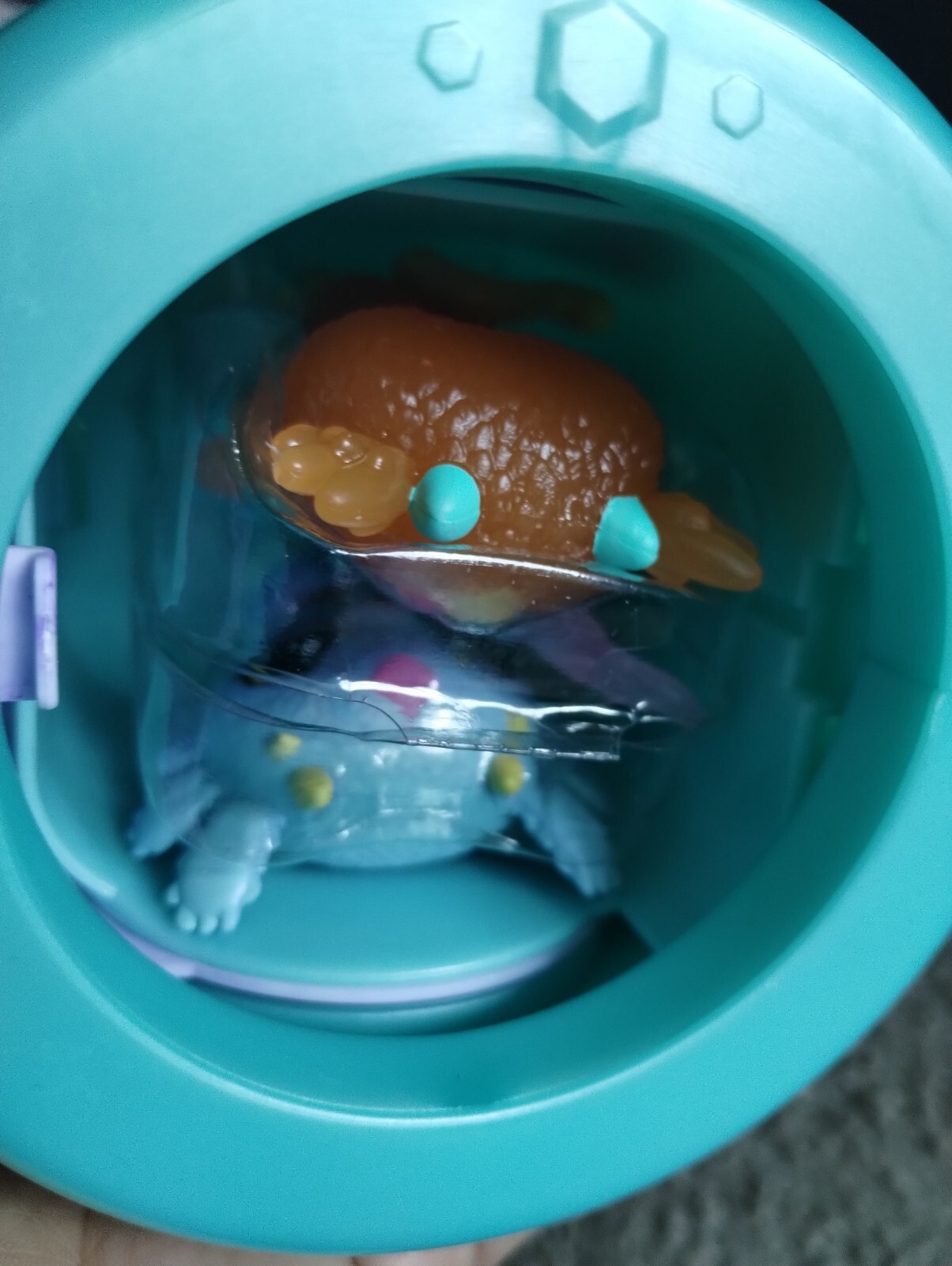 Magic Mixies w/2 figures and wand OPENED NEW