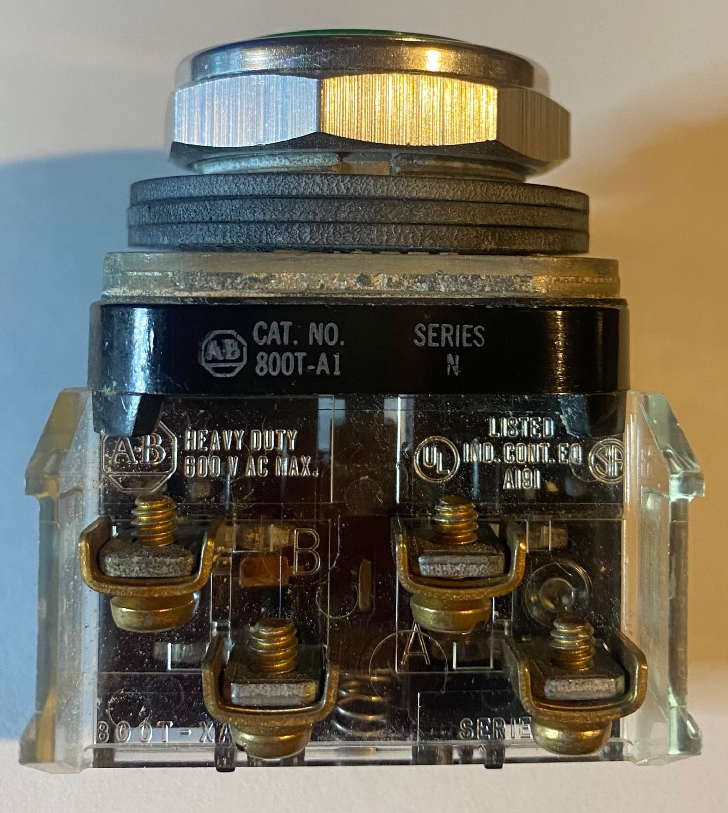 Allen Bradley 800T-A1 Series N Pushbutton Switch
