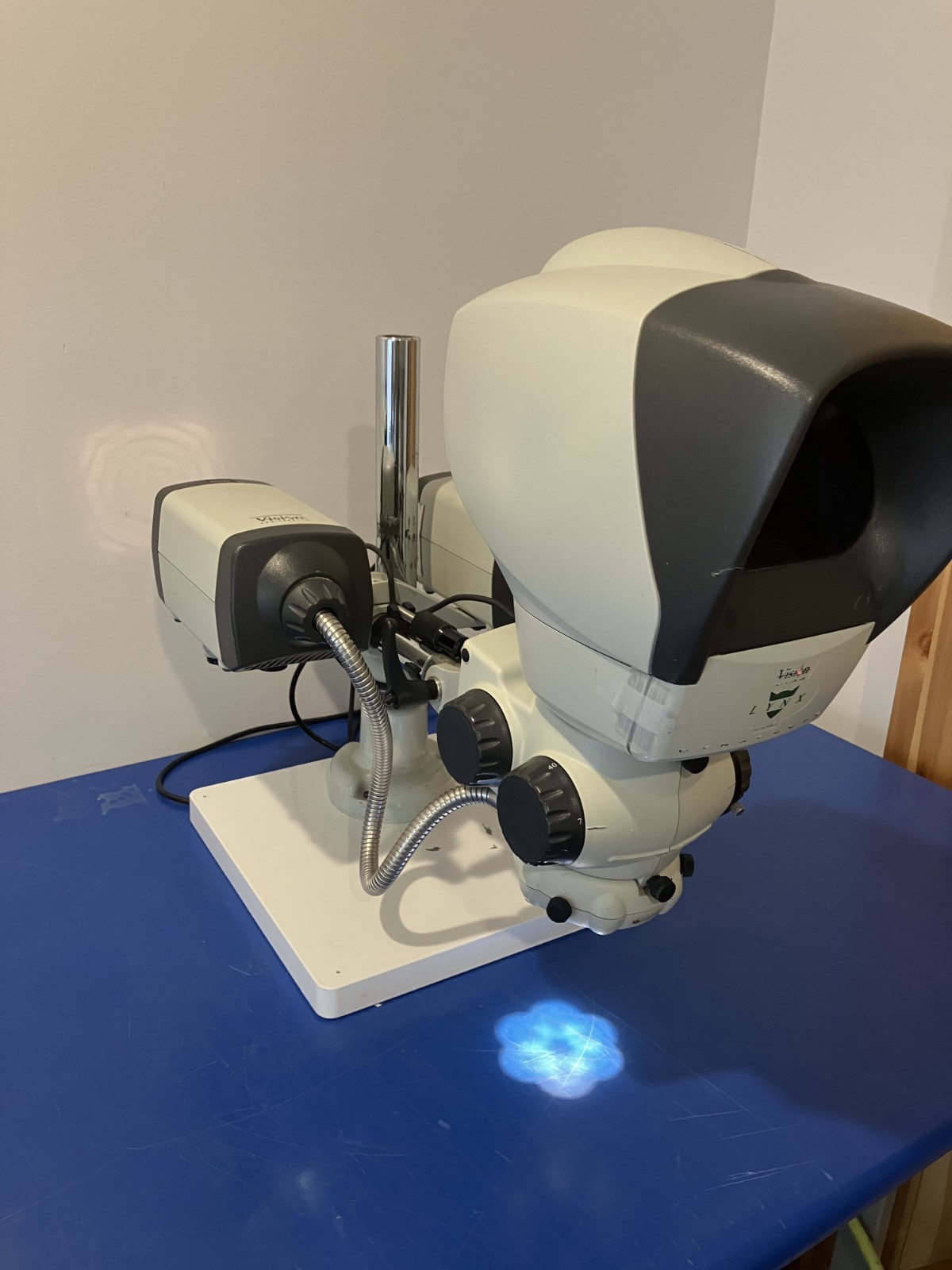 15494 Vision Lynx dynascope .7x-40x microscope