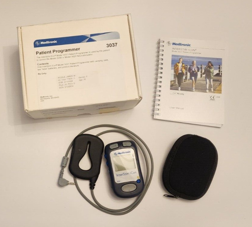 Medtronic DBS Patient Programmer Model 3037 with Manual + Case- VG SHIPS FREE