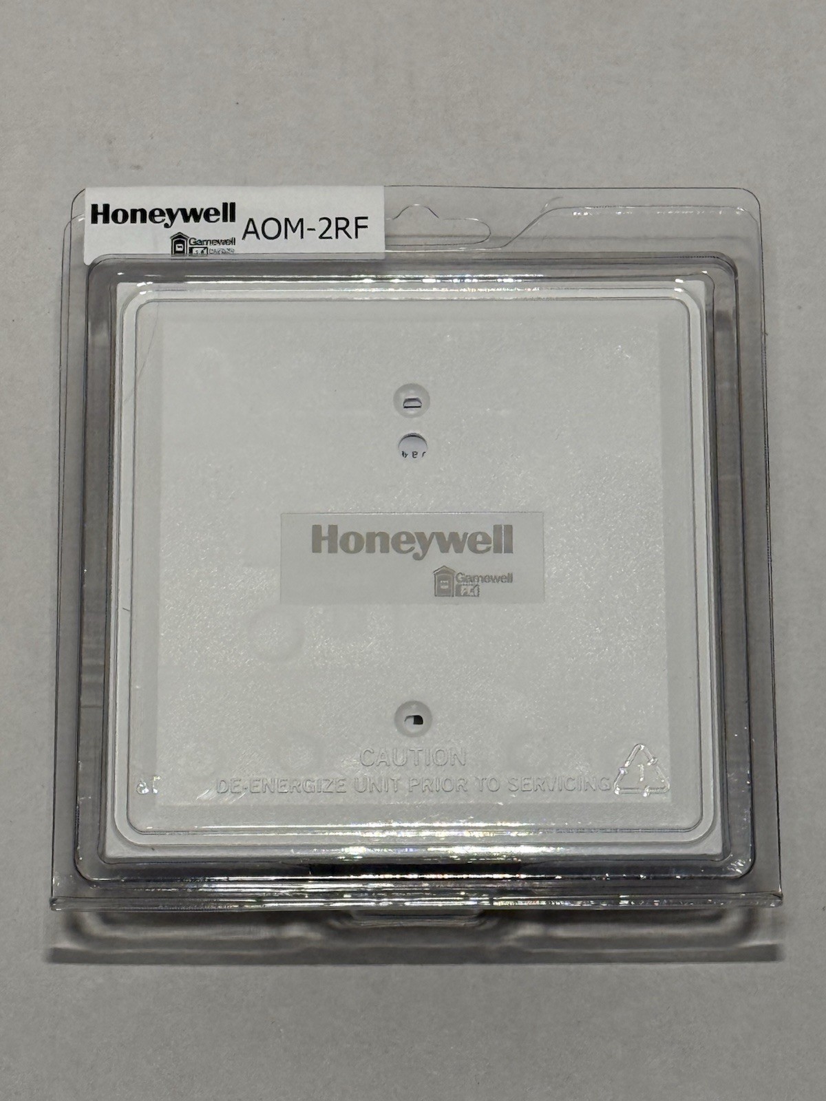 Honeywell Gamewell FCI AOM-2RF Addressable Relay Module New