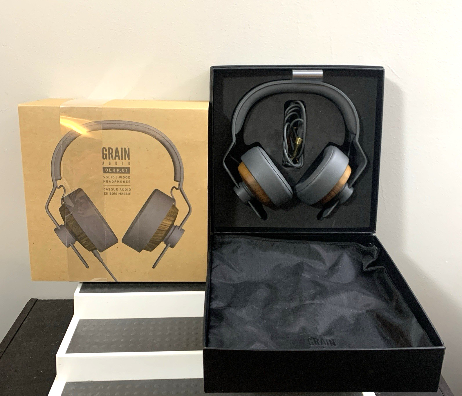 Grain Audio OEHP.01 Over The Ear Headphones Wood Grey Tried On Open Box 2014!