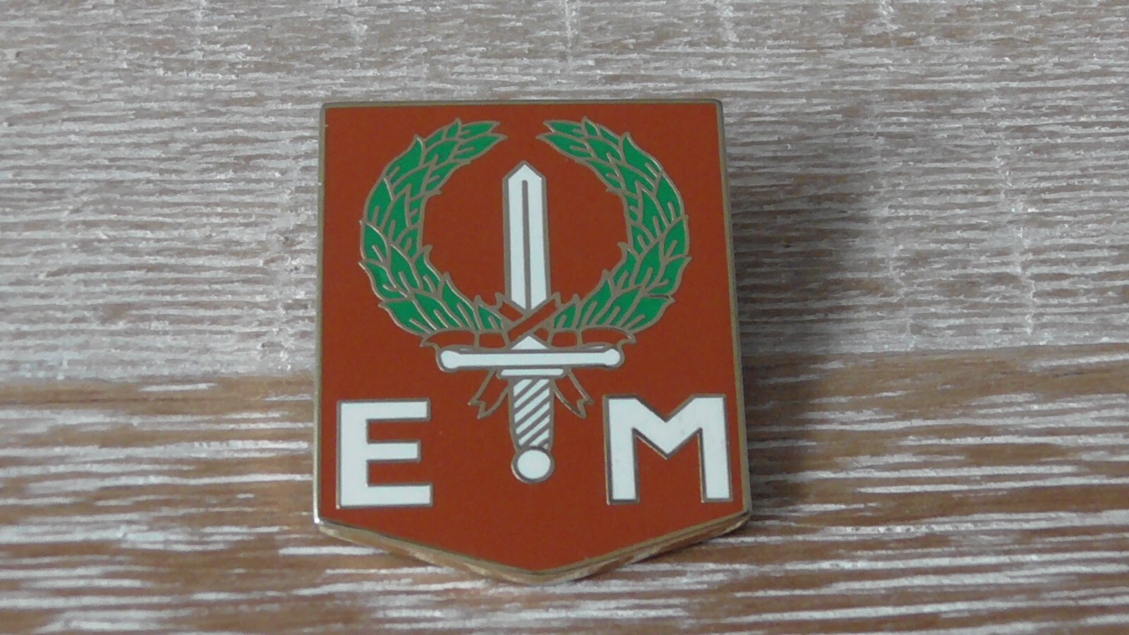 1st Royal Netherlands Army Division Lapel Pin #A36