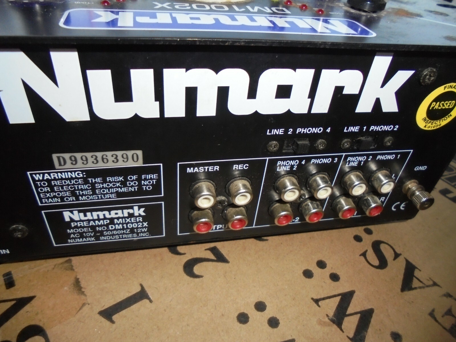 NUMARK PREAMP MIXER MODEL: DM1002X