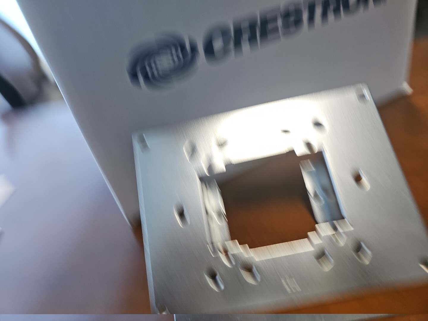 Crestron-1050-B-S