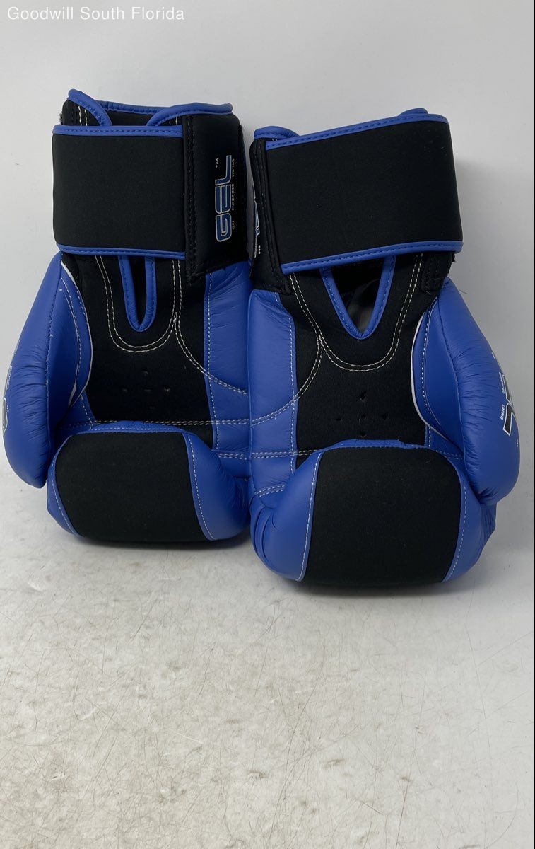 Title Blue Black Adjustable Strap Sporting Equipment Boxing Gloves Pair