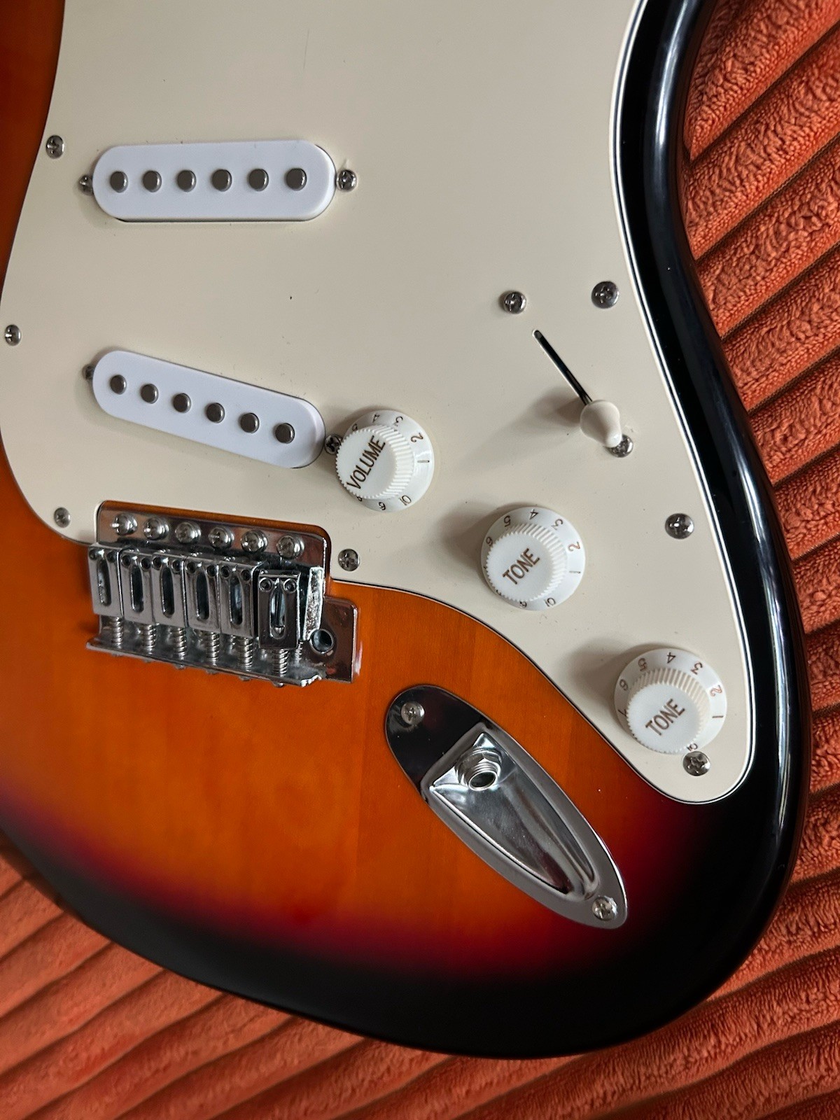Fender Squier SE Stratocaster Loaded Guitar Body MINT