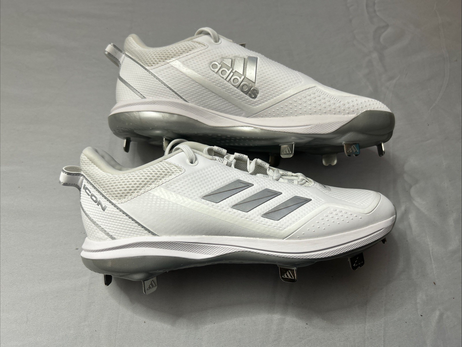 NEW MEN'S ADIDAS ICON 7 BASEBALL CLEATS SHOES SIZE 8. FZ1557