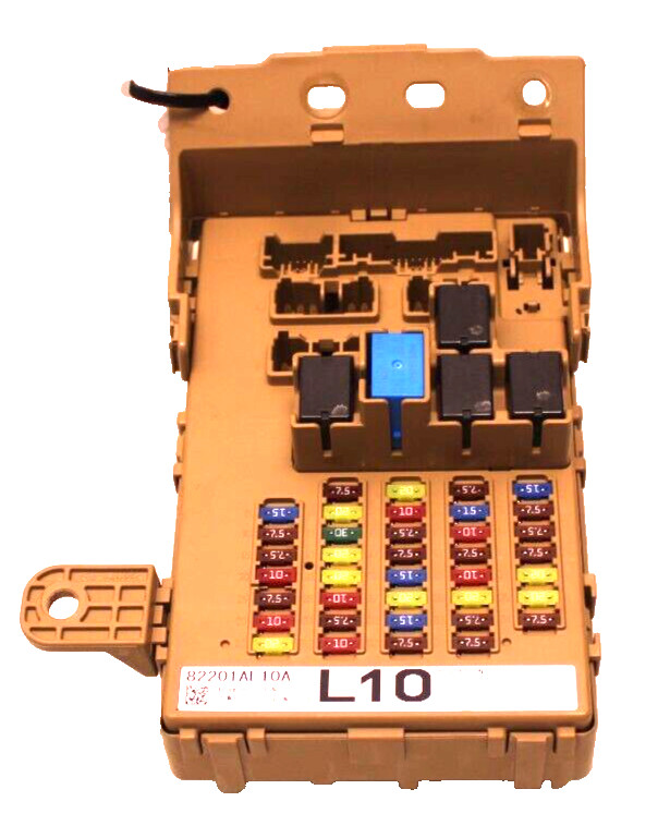 2016 SUBARU LEGACY OUTBACK INTERIOR FUSE BOX/INTEGRATED UNIT OEM  P/N 82201AL10A