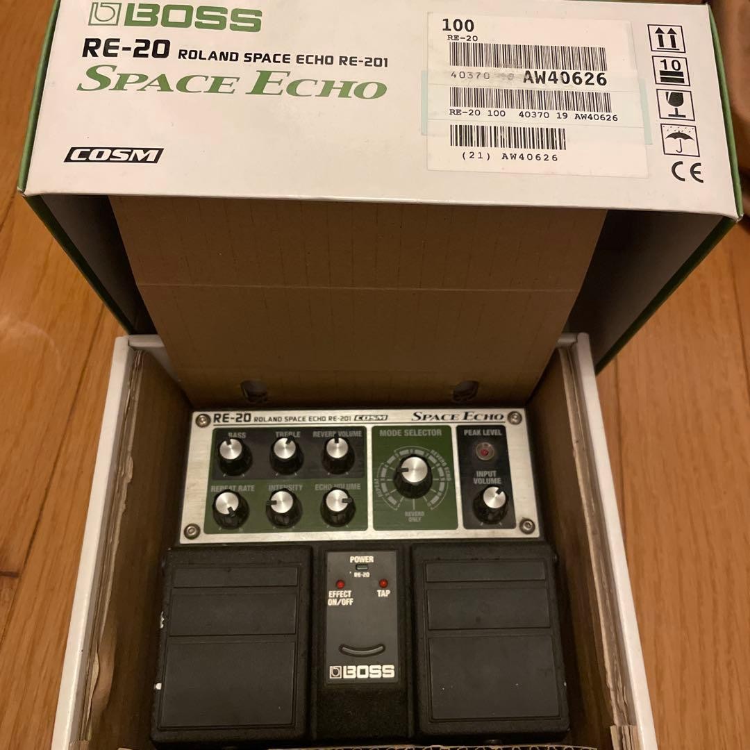 BOSS RE-20 Space Echo Guitar Effector Twin Pedal