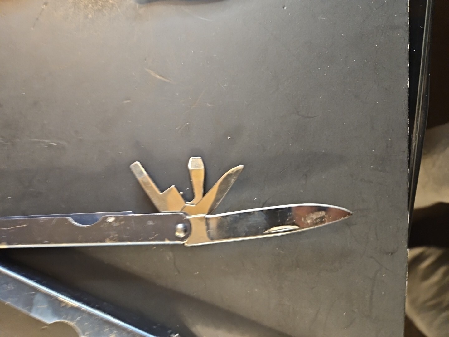 6" Blue Multitool
