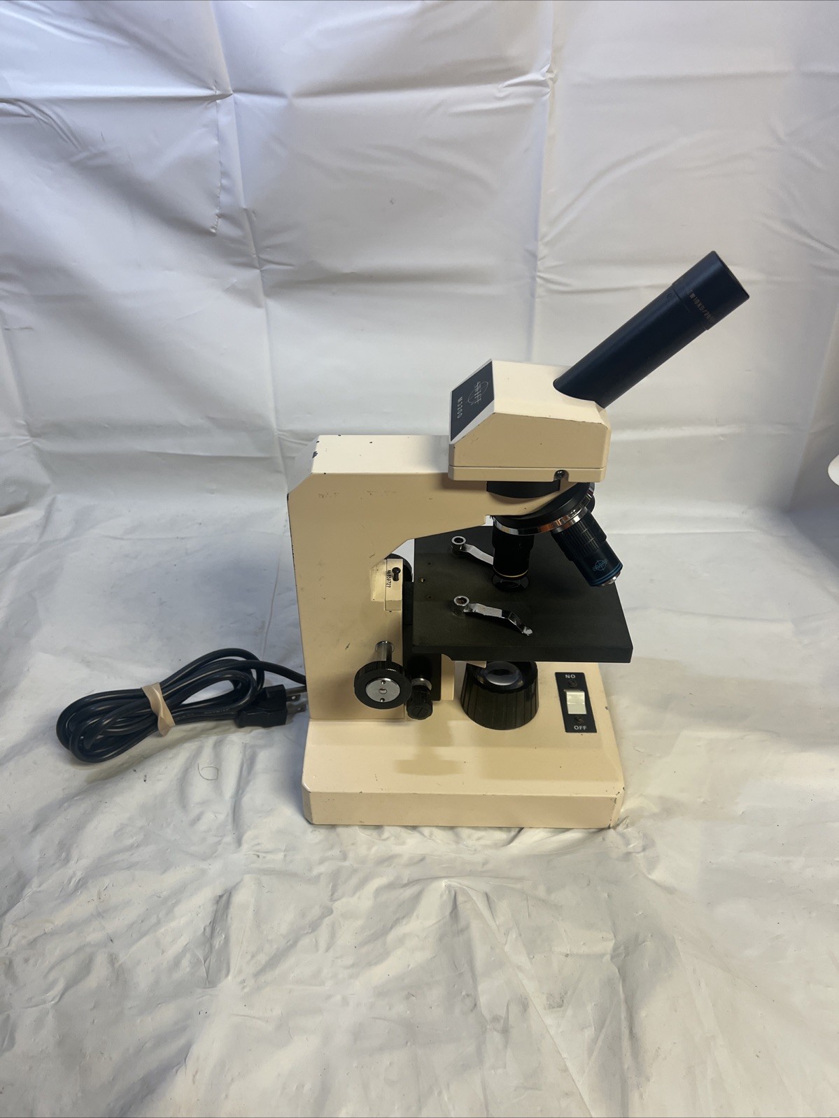 Vintage Swift M3200 Microscope