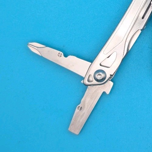 LEATHERMAN WINGMAN MULTI-TOOL! FAST SHIPPING!